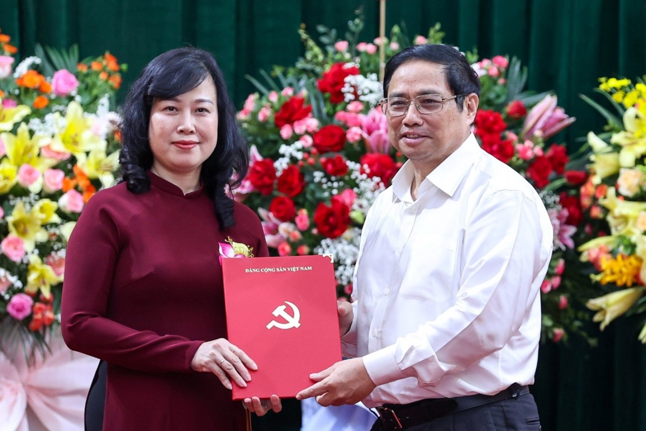Thủ tướng Phạm Minh Chính trao quyết định Bí thư Ban Cán sự Đảng, Quyền Bộ trưởng Bộ Y tế.