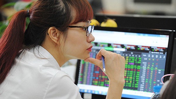 thi truong chung khoan ngay 69 hoi phuc