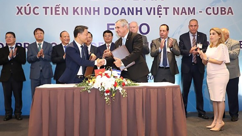 tt group hop tac voi doi tac cuba san xuat vaccine phong cum va thuoc chua ung thu