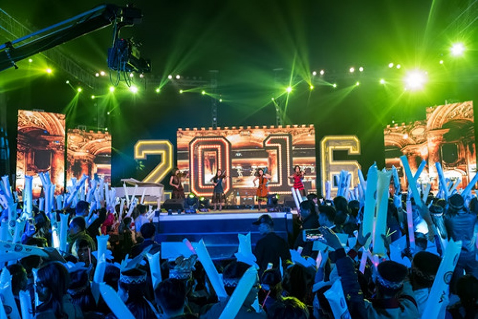 countdown party 2017 tao bat ngo voi tho dan chau phi