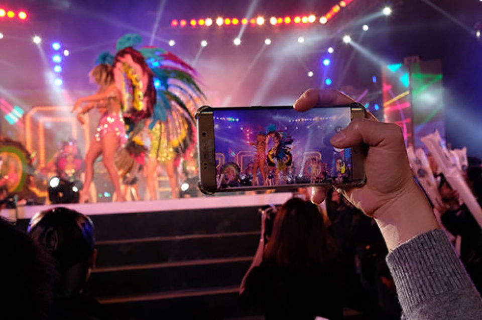 countdown party 2017 tao bat ngo voi tho dan chau phi