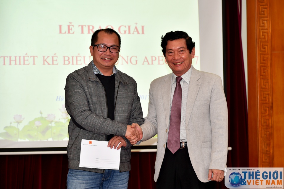 Trao giải Cuộc thi Thiết kế Logo APEC Việt Nam 2017 trao giai cuoc thi thiet ke logo apec viet nam 2017