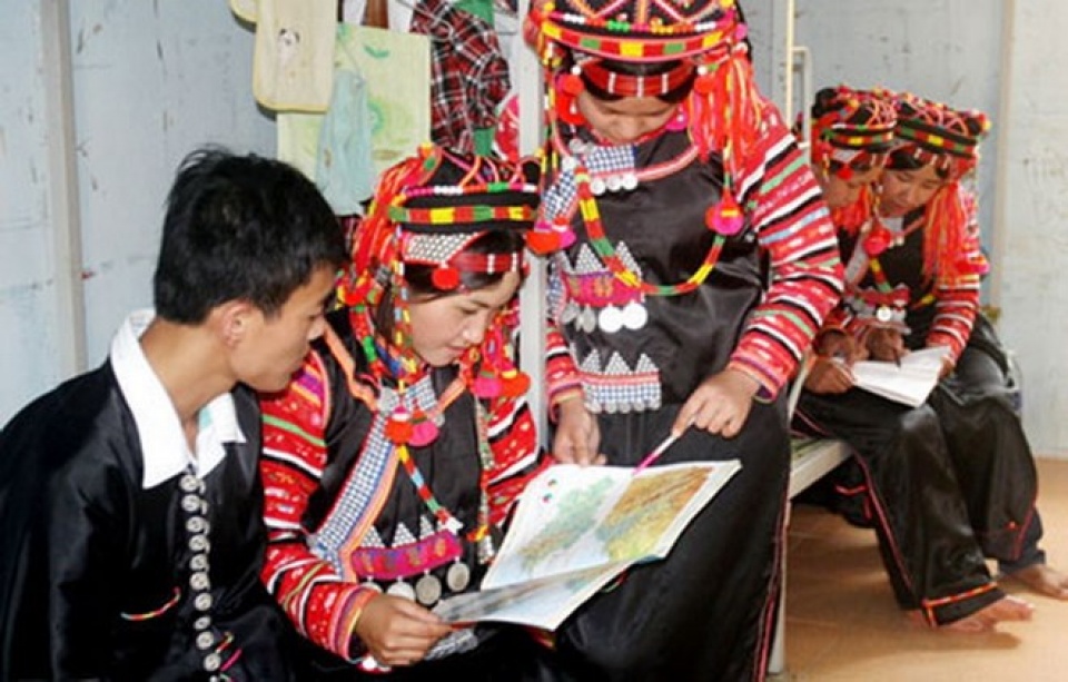 cap 18 an pham bao tap chi cho vung mien nui vung dac biet kho khan