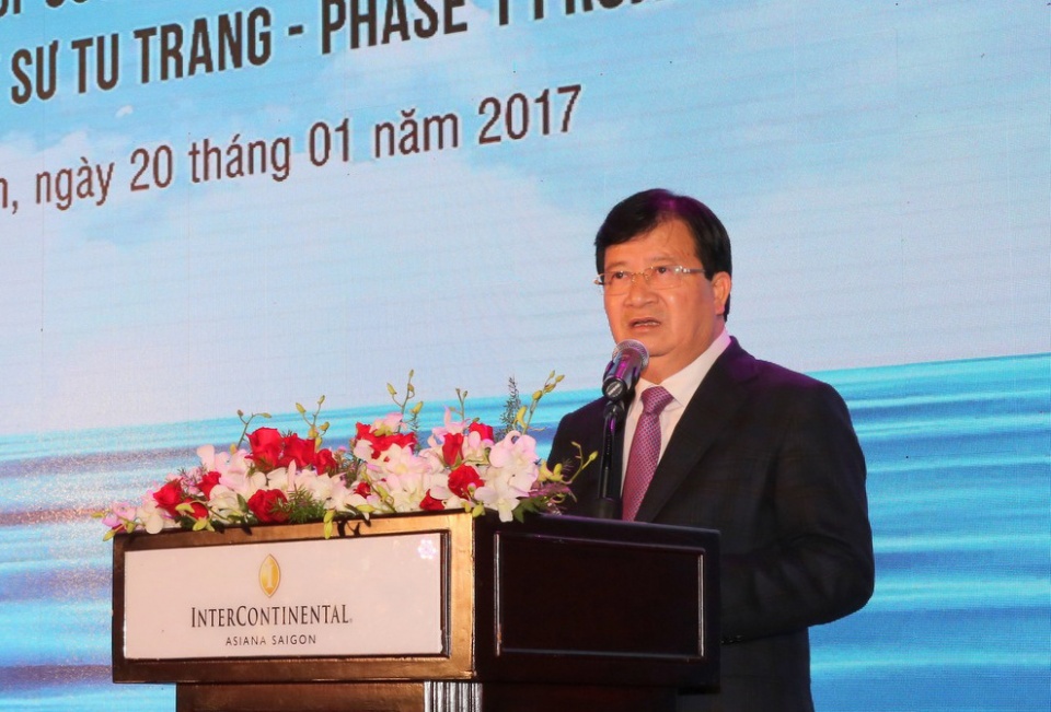 Dòng khí đầu tiên từ mỏ Sư Tử Trắng dong khi dau tien tu mo su tu trang