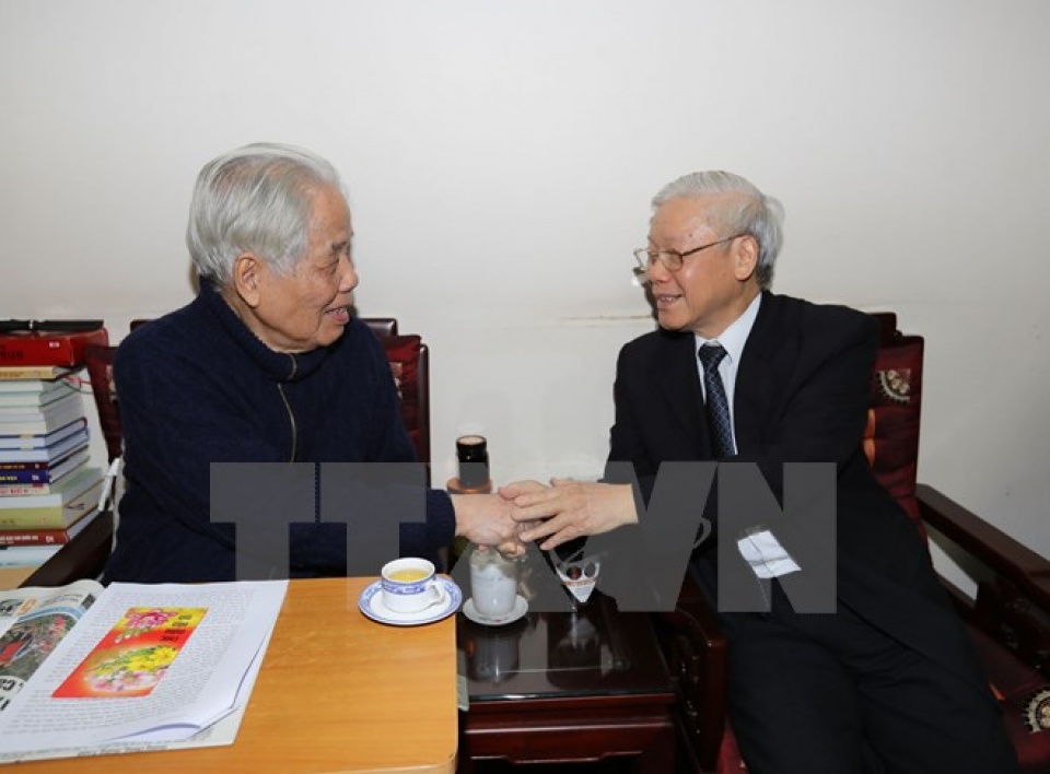 tong bi thu chuc tho nhan dip dong chi do muoi tron 100 tuoi