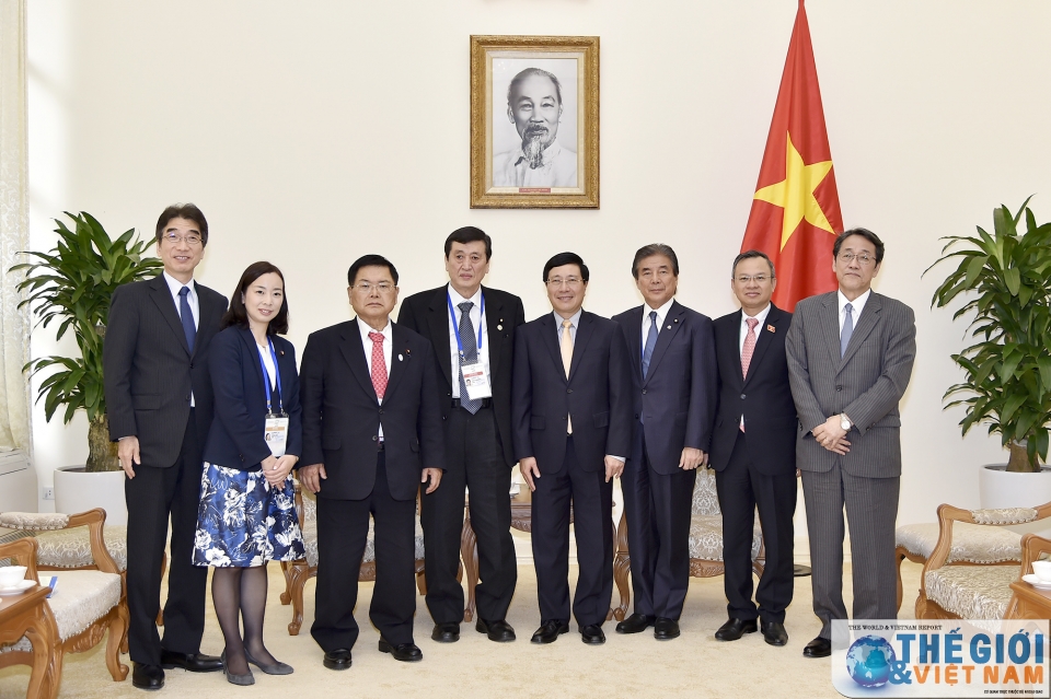 pho thu tuong pham binh minh tiep doan nghi sy nhat ban