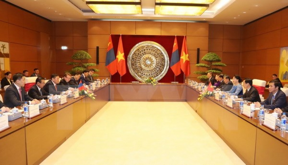 Chủ tịch Quốc hội Nguyễn Thị Kim Ngân tiếp Chủ tịch Quốc hội Mông Cổ tin nhap 20180122232215