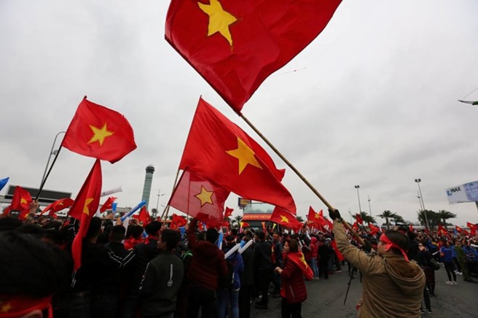 Hàng vạn cổ động viên hân hoan chào đón U23 Việt Nam hang van co dong vien han hoan chao don u23 viet nam