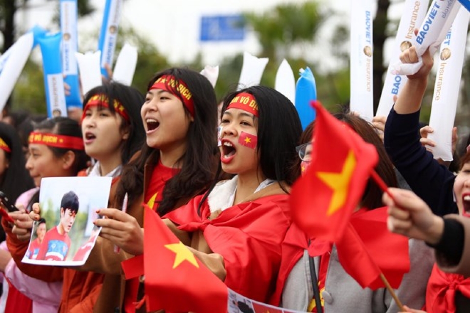 Hàng vạn cổ động viên hân hoan chào đón U23 Việt Nam hang van co dong vien han hoan chao don u23 viet nam