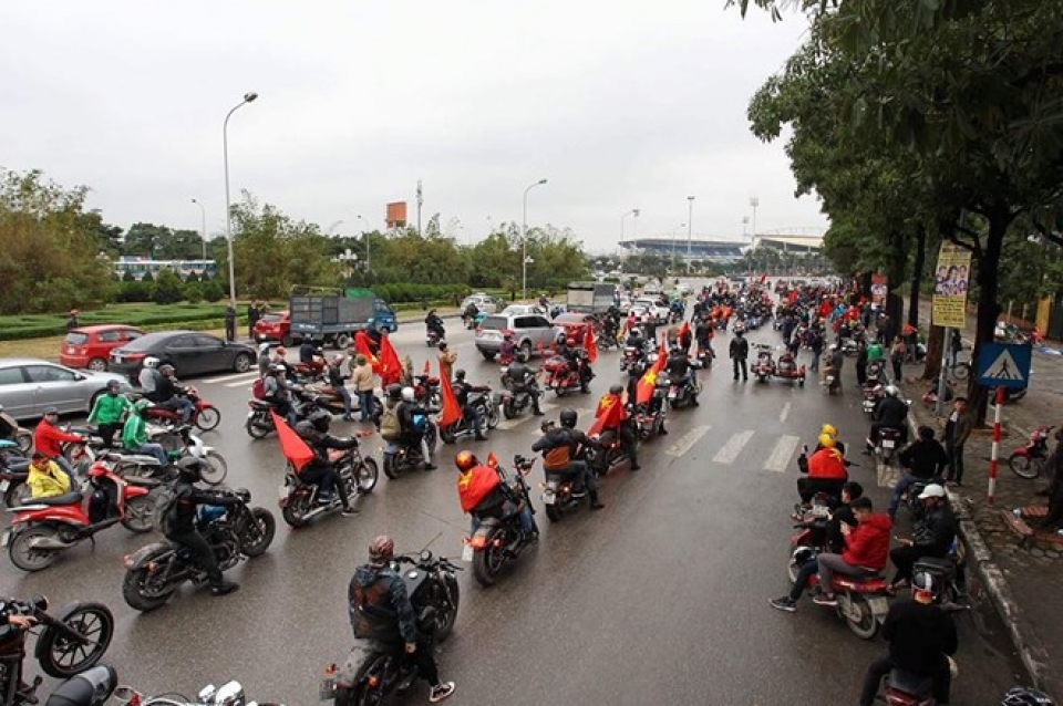 Hàng vạn cổ động viên hân hoan chào đón U23 Việt Nam hang van co dong vien han hoan chao don u23 viet nam