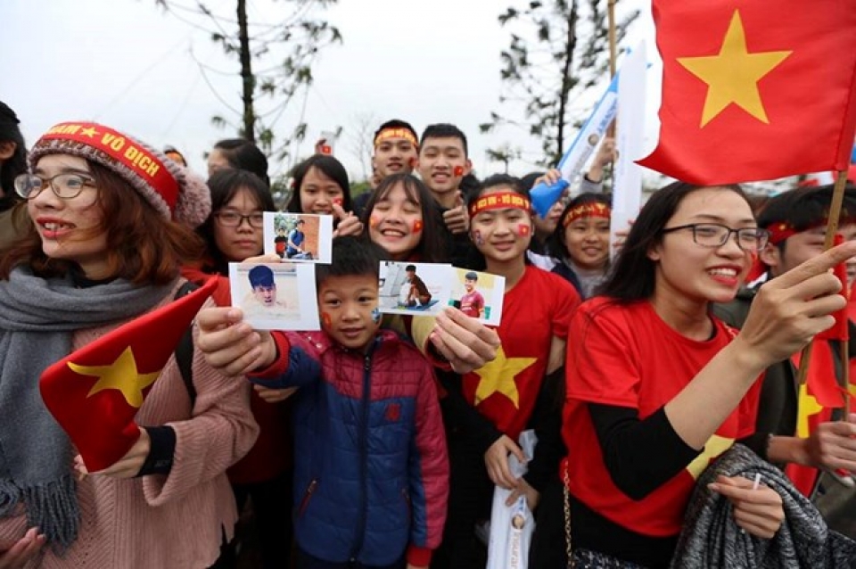 Hàng vạn cổ động viên hân hoan chào đón U23 Việt Nam hang van co dong vien han hoan chao don u23 viet nam