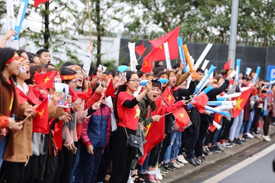 Hàng vạn cổ động viên hân hoan chào đón U23 Việt Nam hang van co dong vien han hoan chao don u23 viet nam