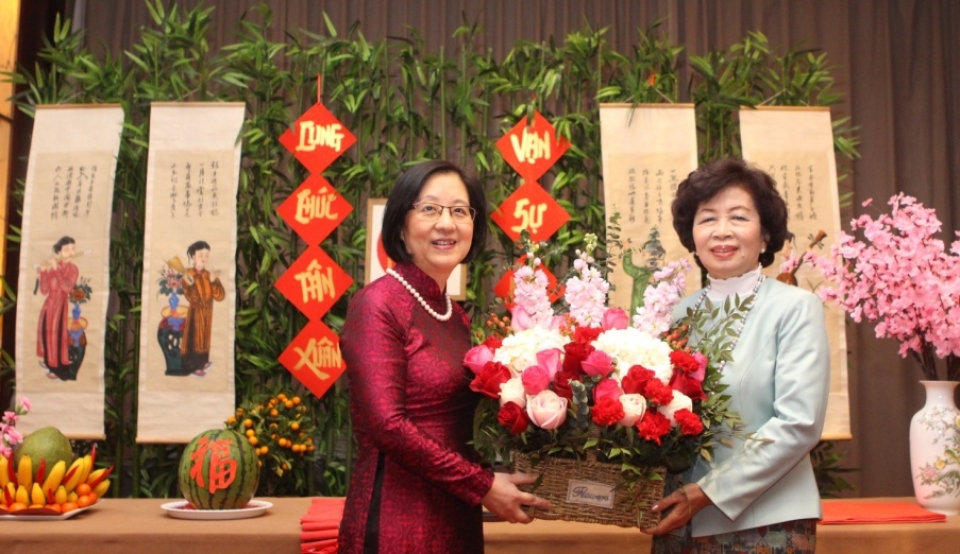 Ấm áp Tết cộng đồng tại Thượng Hải tin nhap 20180130115029