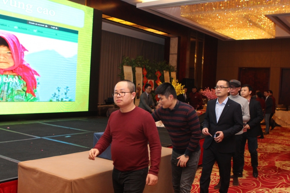 Ấm áp Tết cộng đồng tại Thượng Hải tin nhap 20180130115029