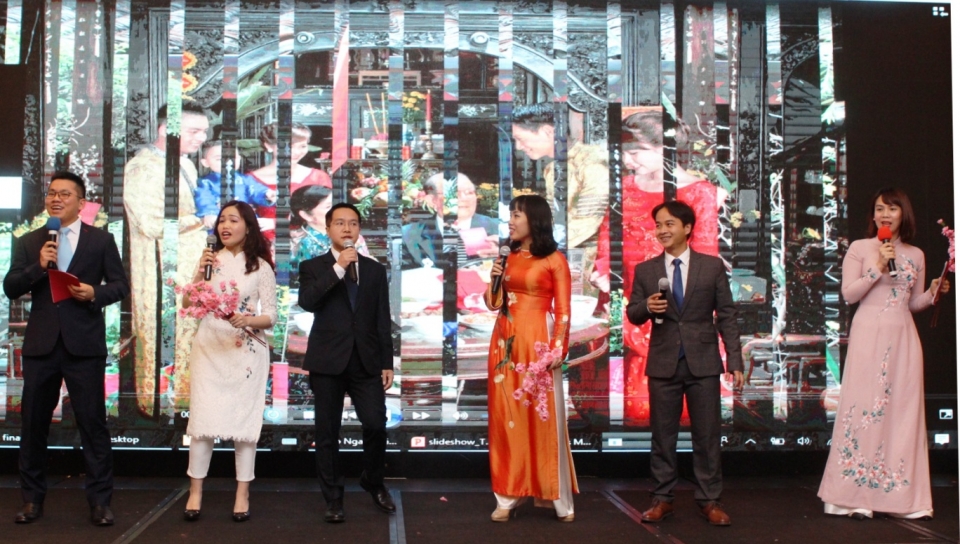 Ấm áp Tết cộng đồng tại Thượng Hải tin nhap 20180130115029