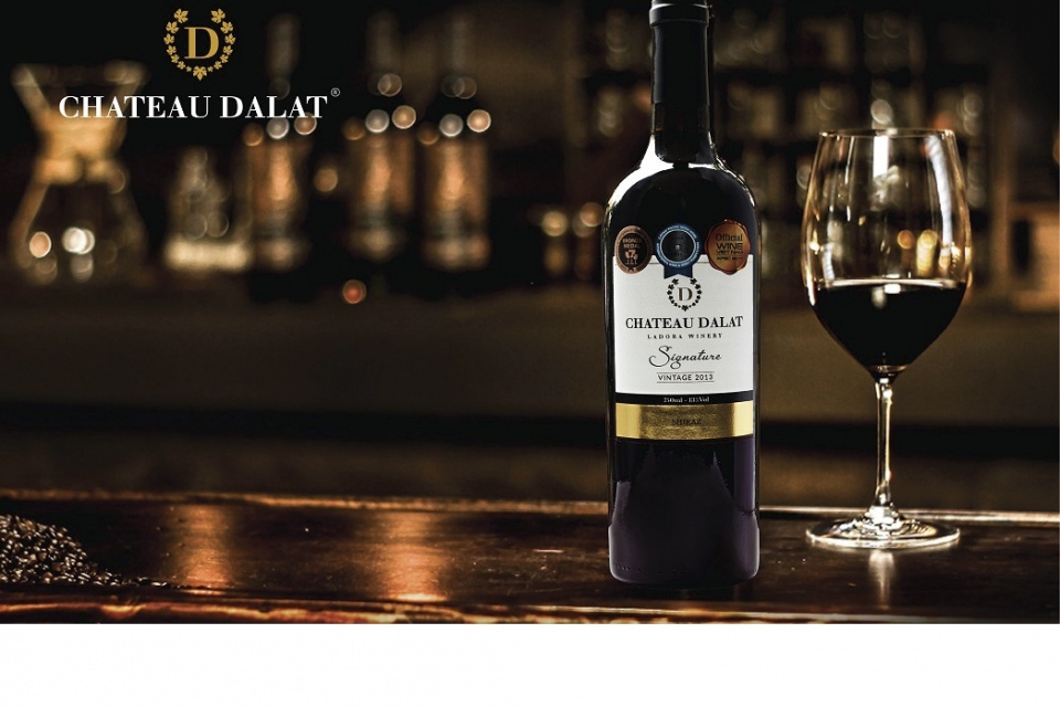 vang chateau dalat qua tang tinh te cua gioi ngoai giao