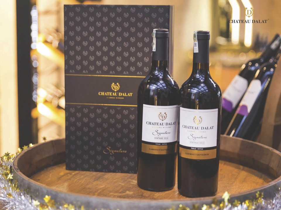 vang chateau dalat qua tang tinh te cua gioi ngoai giao