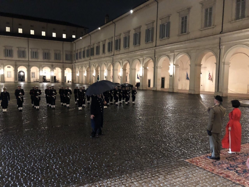 dai su nguyen thi bich hue trinh quoc thu len tong thong cong hoa italy