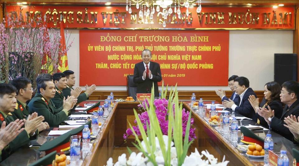 Phó Thủ tướng Trương Hòa Bình thăm, chúc Tết các cơ quan tư pháp Bộ Quốc phòng tin nhap 20190129215546