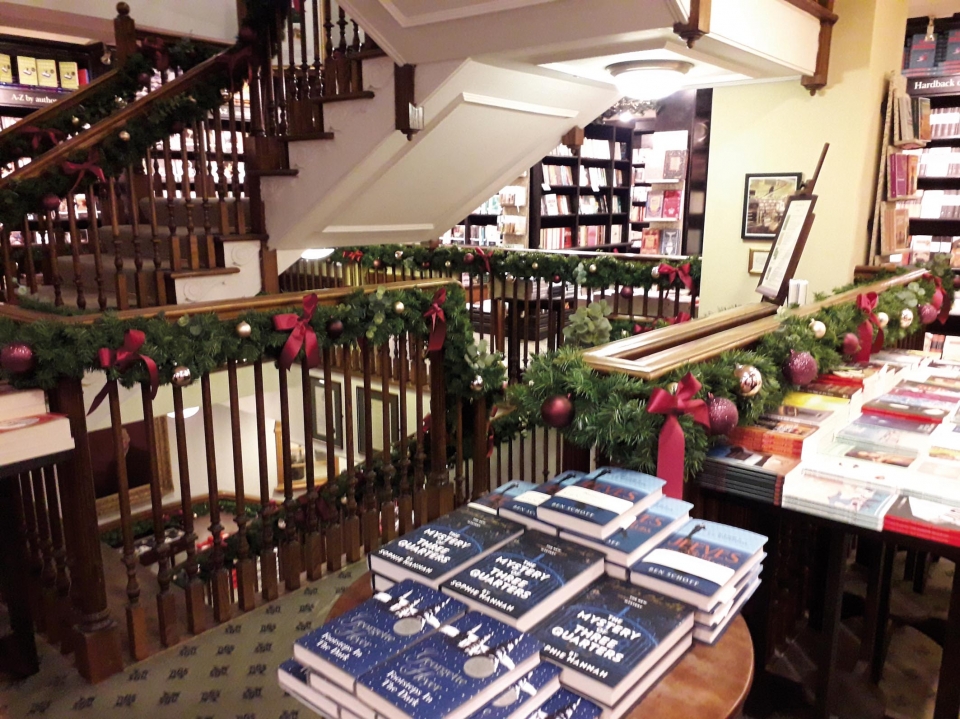 Chuyện từ hiệu sách lâu đời nhất nước Anh chuyen tu hieu sach lau doi nhat nuoc anh