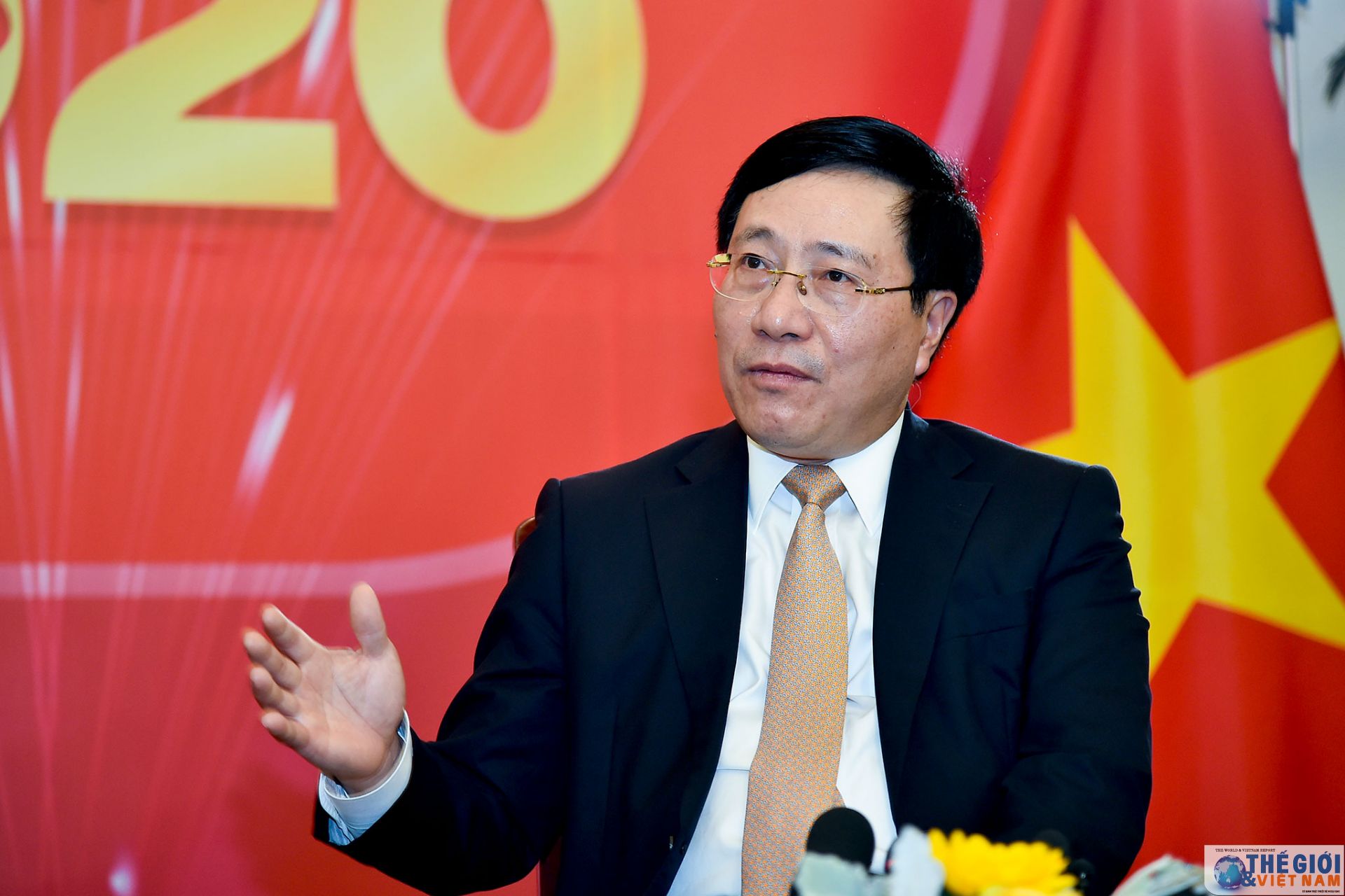 pho thu tuong pham binh minh gui thu bieu duong khich le tinh than cac can bo nhan vien ngoai giao o nuoc ngoai trong phong chong dich covid 19