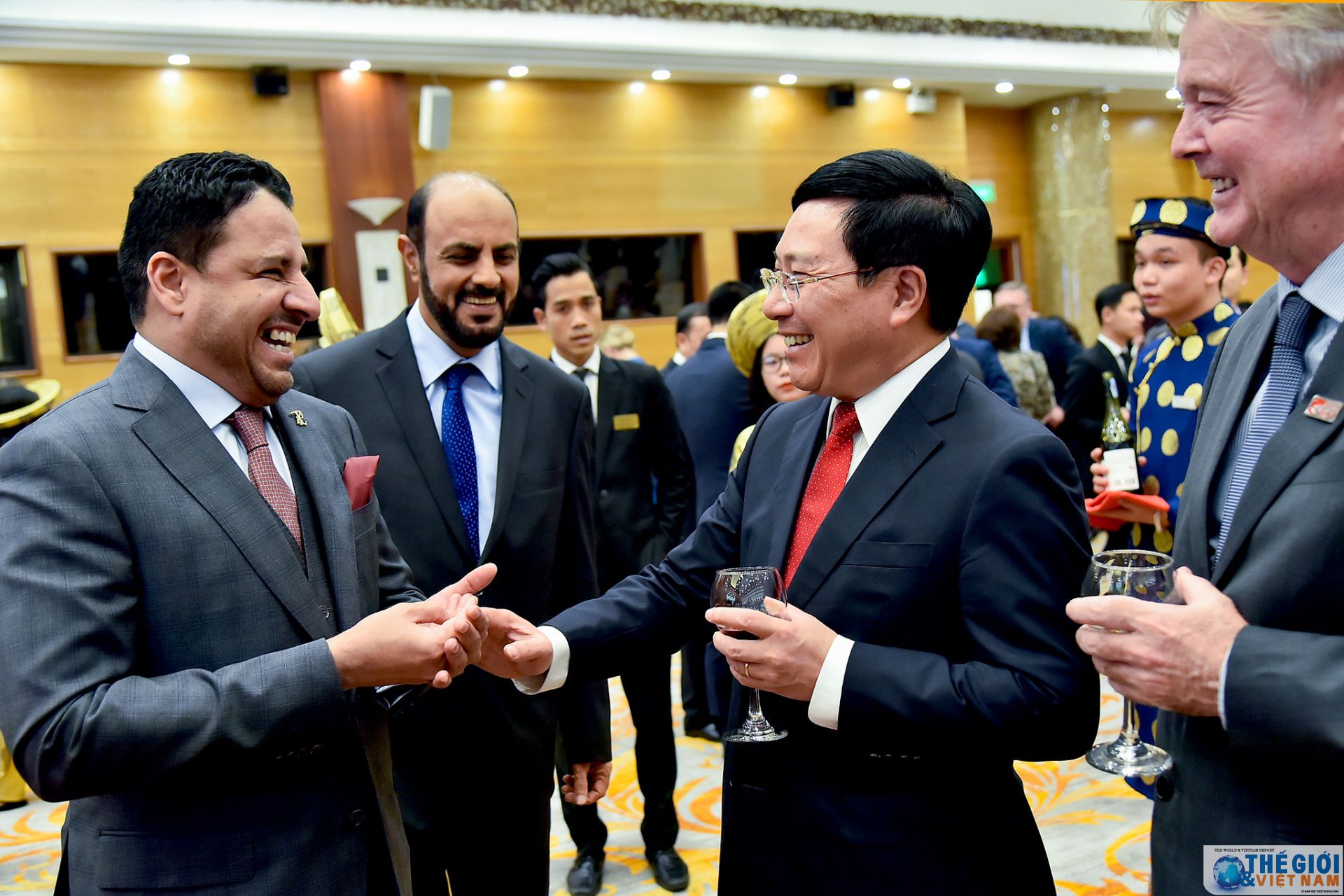 toan canh pho thu tuong pham binh minh chuc tet ngoai giao doan nam 2020