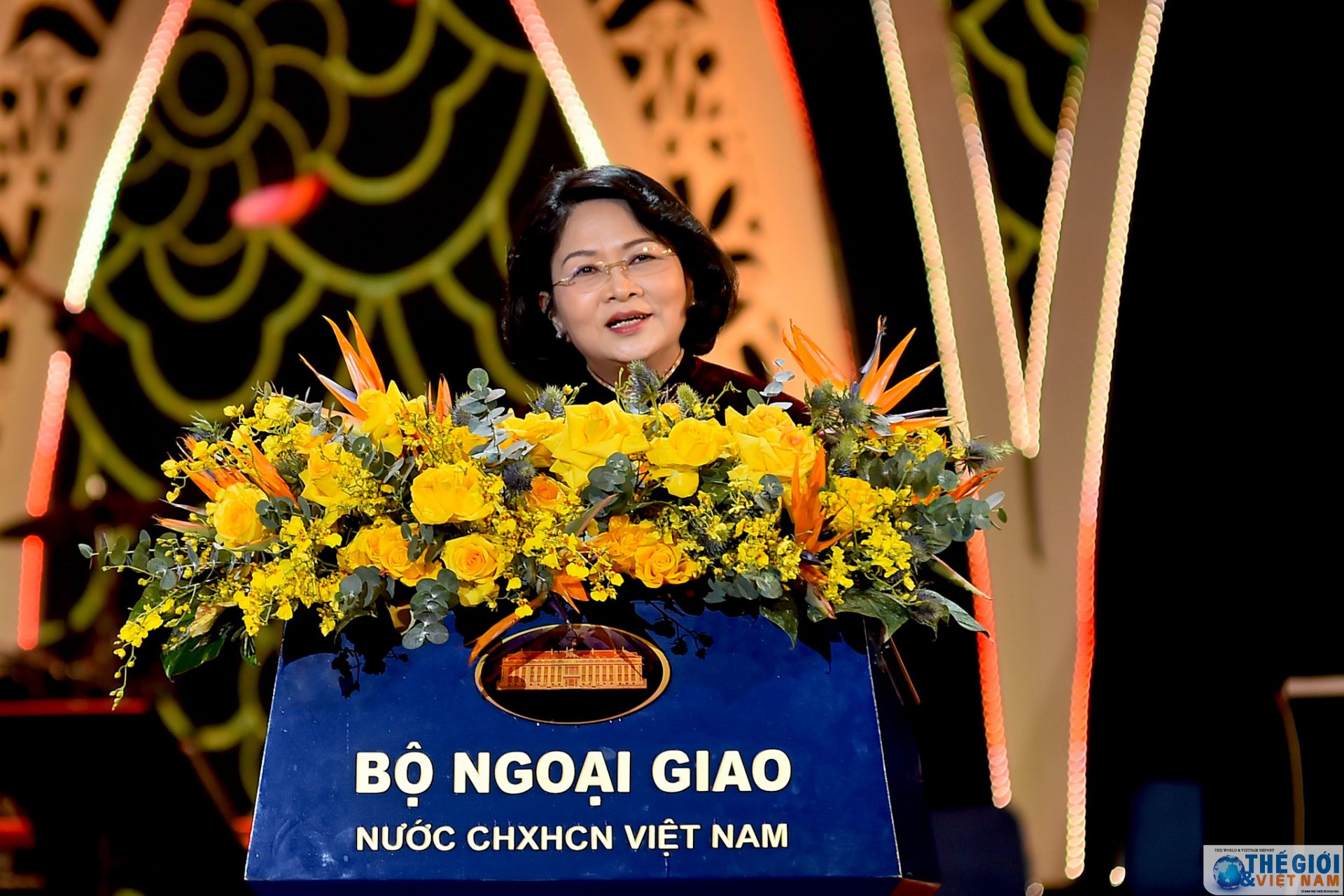 truc tiep pho chu tich nuoc chuc tet kieu bao va giao luu nghe thuat xuan que huong