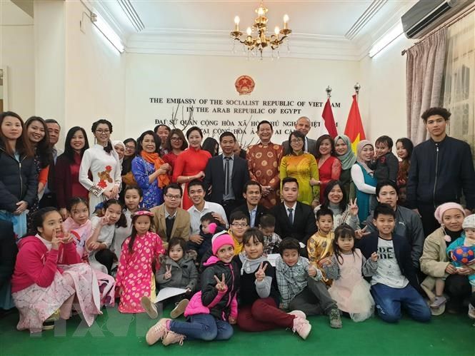 Kiều bào tại Ai Cập vui Tết cộng đồng Mừng Xuân Canh Tý Kiều bào tại Ai Cập vui Tết cộng đồng Mừng Xuân Canh Tý