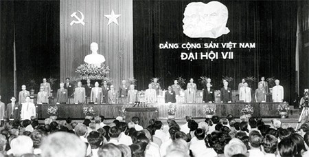 Đại hội đại biểu toàn quốc lần thứ VII của Đảng. Ảnh tư liệu