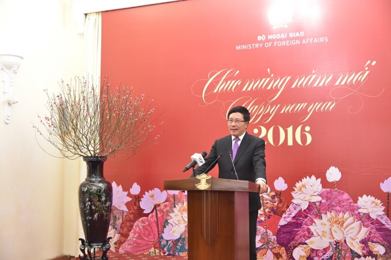 ba o chi va ngoa i giao cu ng se chia va t va