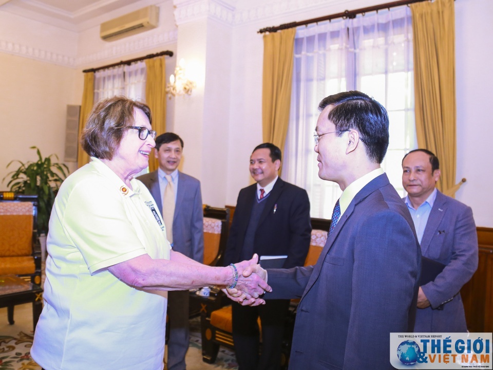 thuc day giai quyet hau qua sau chien tranh