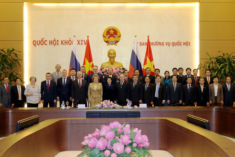 viet nga day manh hop tac giua cac dia phuong