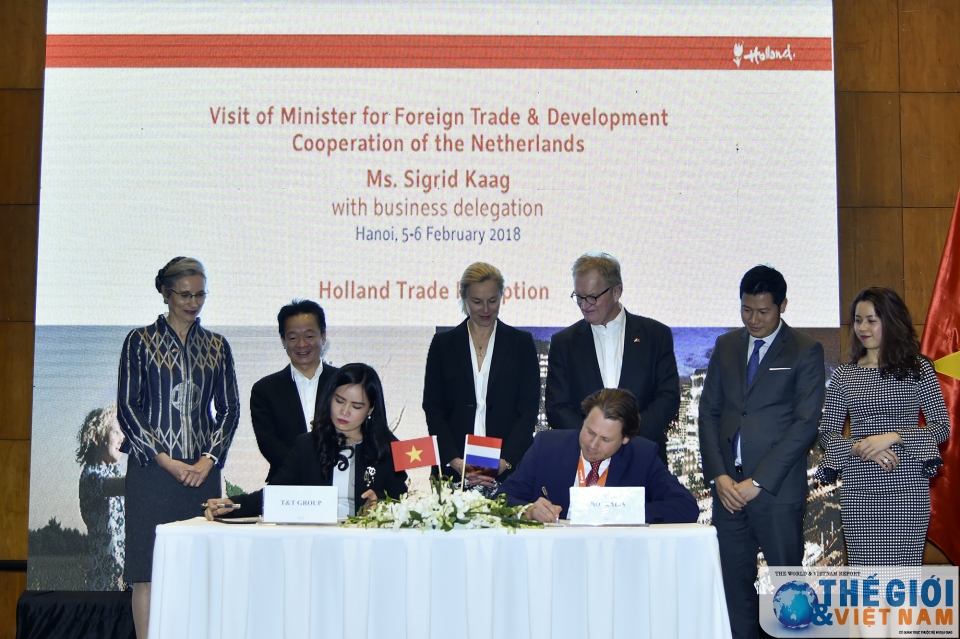 cong bo logo cho cac hoat dong ky niem 45 nam quan he viet nam ha lan