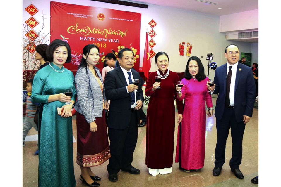 Mừng Tết cổ truyền tại New York, Hoa Kỳ tin nhap 20180207212830