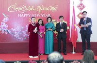 cong dong nguoi viet tai ha lan gap mat mung xuan mau tuat