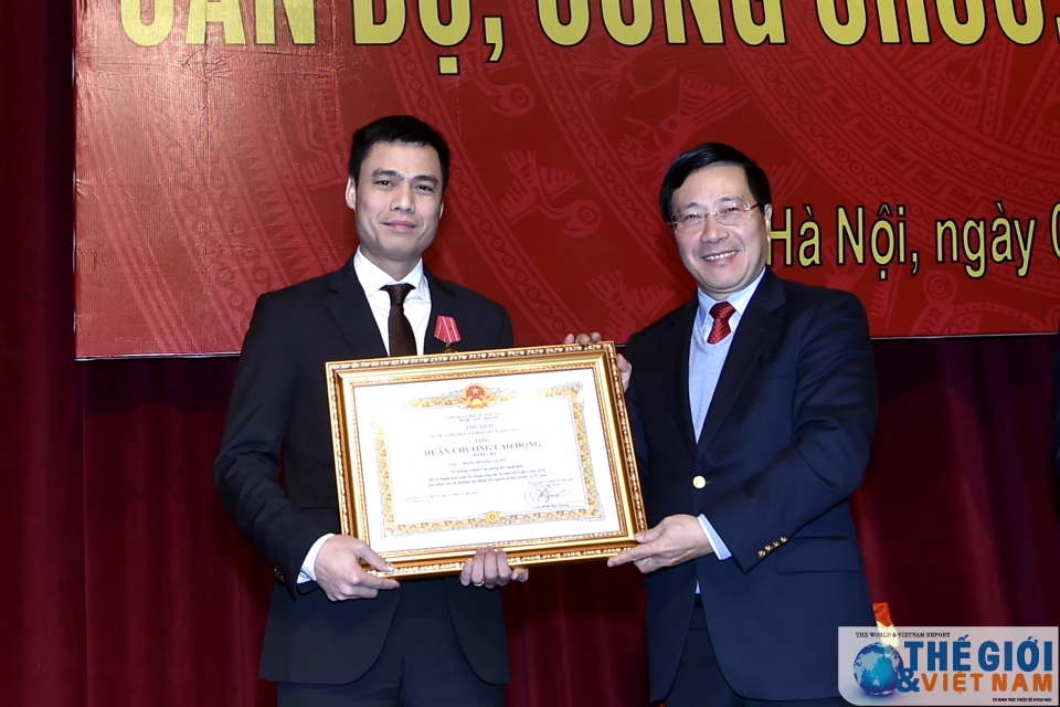 cong bo khen thuong cap nha nuoc danh hieu thi dua cua bo ngoai giao nam 2017