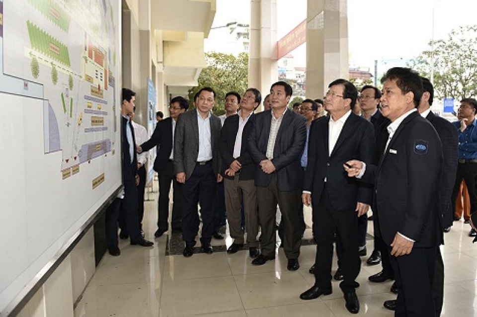 Bảo đảm không để thiếu tàu, xe đưa người dân về quê đón Tết tin nhap 20190201212241