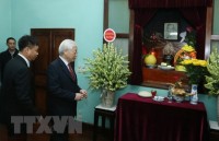 Tổng Bí thư, Chủ tịch nước dâng hương tưởng niệm Chủ tịch Hồ Chí Minh