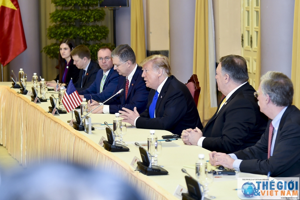 Tổng Bí thư, Chủ tịch nước Nguyễn Phú Trọng tiếp Tổng thống Donald Trump tong bi thu chu tich nuoc nguyen phu trong tiep tong thong donald trump
