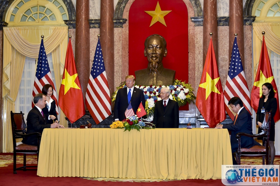 tong bi thu chu tich nuoc nguyen phu trong tiep tong thong donald trump