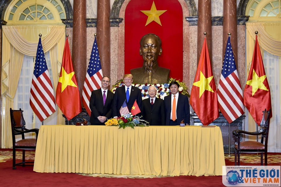 tong bi thu chu tich nuoc nguyen phu trong tiep tong thong donald trump