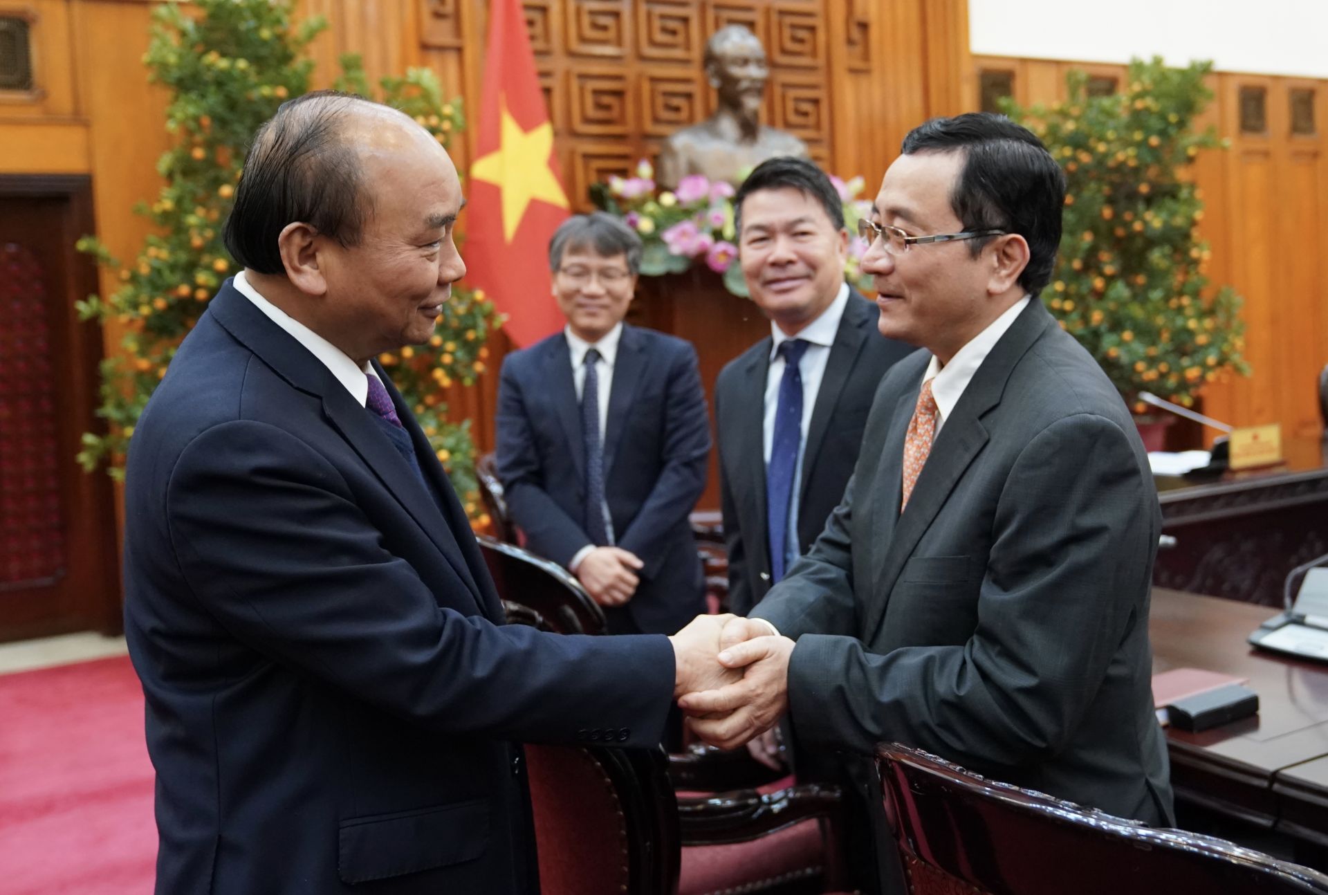 Thủ tướng Nguyễn Xuân Phúc gặp mặt các trưởng cơ quan đại diện Việt Nam chuẩn bị lên đường nhận nhiệm vụ thu tuong nguyen xuan phuc gap mat cac truong co quan dai dien viet nam chuan bi len duong nhan nhiem vu