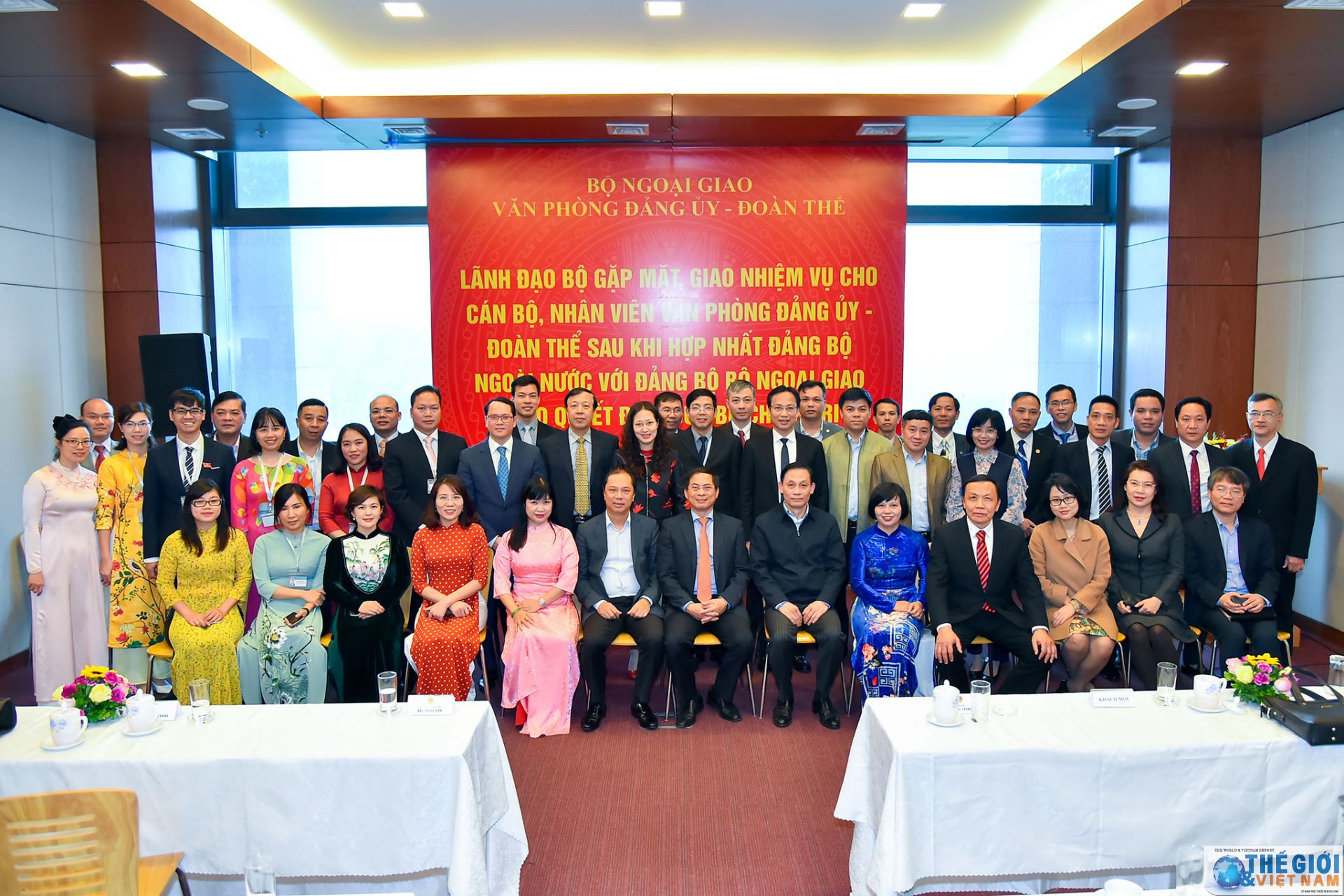 lanh dao bo gap mat giao nhiem vu cho van phong dang uy doan the sau khi hop nhat 9