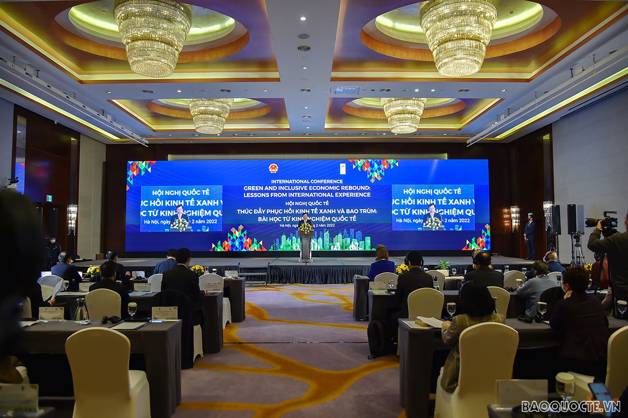 Chuyên gia UNDP: Không đánh đổi giữa kinh tế, môi trường, và sức khỏe, mà để chúng tương trợ nhau