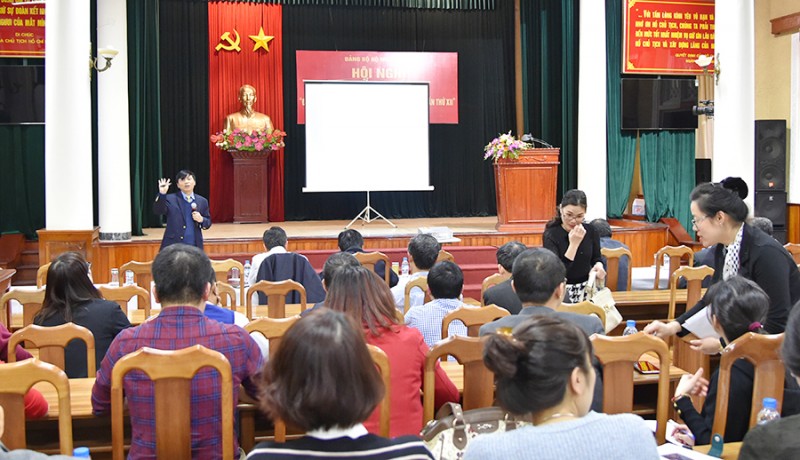 nhu ng die m mo i ve do i ngoa i trong van kie n da i ho i xii