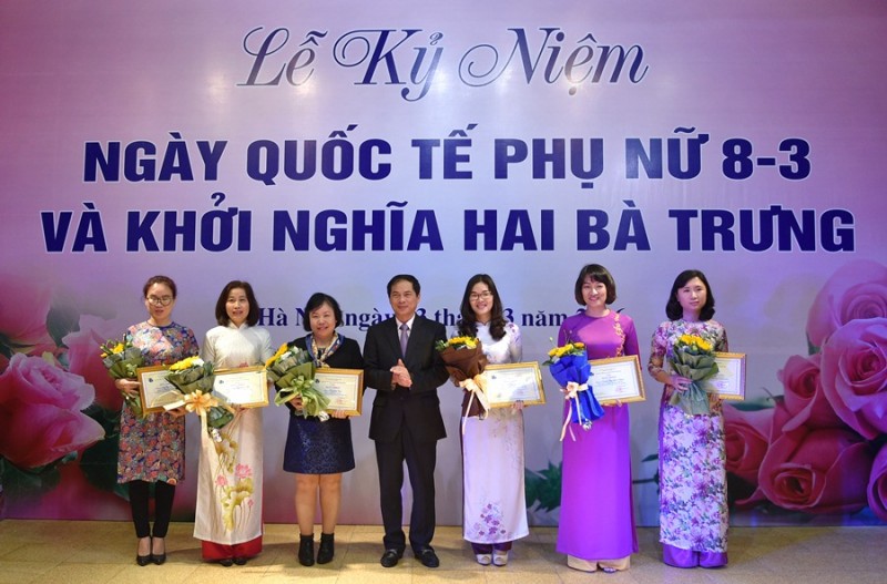 tung bung ky niem ngay quoc te phu nu 83 27704