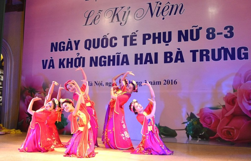 tung bung ky niem ngay quoc te phu nu 83 27704