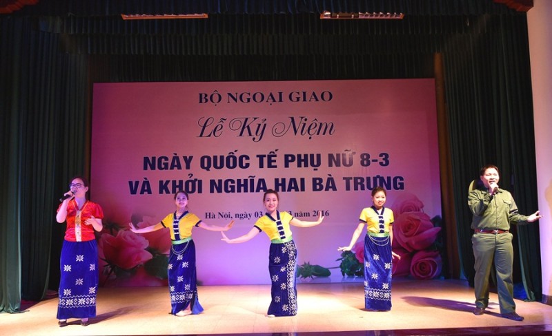 tung bung ky niem ngay quoc te phu nu 83 27704