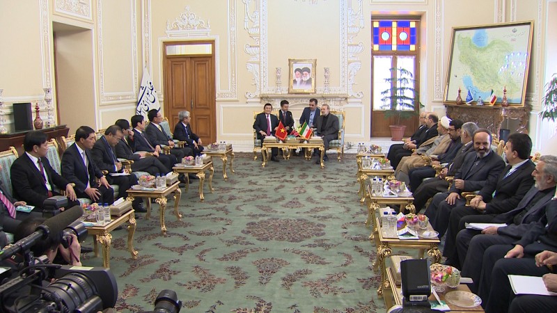 cac nha lanh dao iran khang dinh coi trong quan he voi viet nam