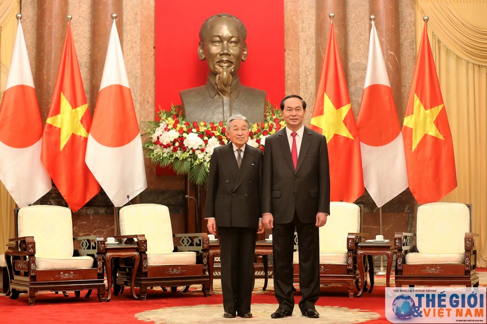 chu tich nuoc tran dai quang hoi kien nha vua va hoang hau nhat ban